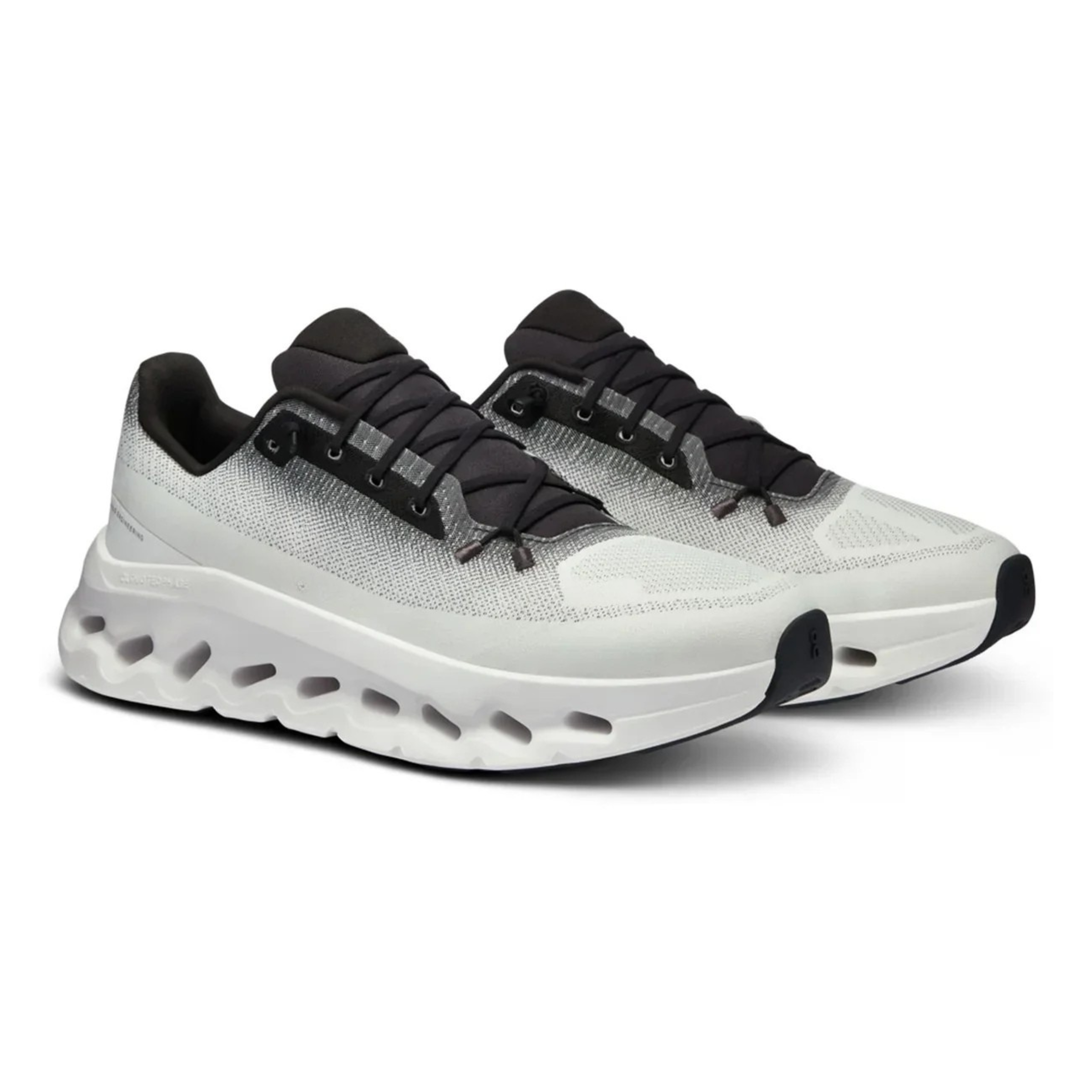 Runtopia- Cloudetilt